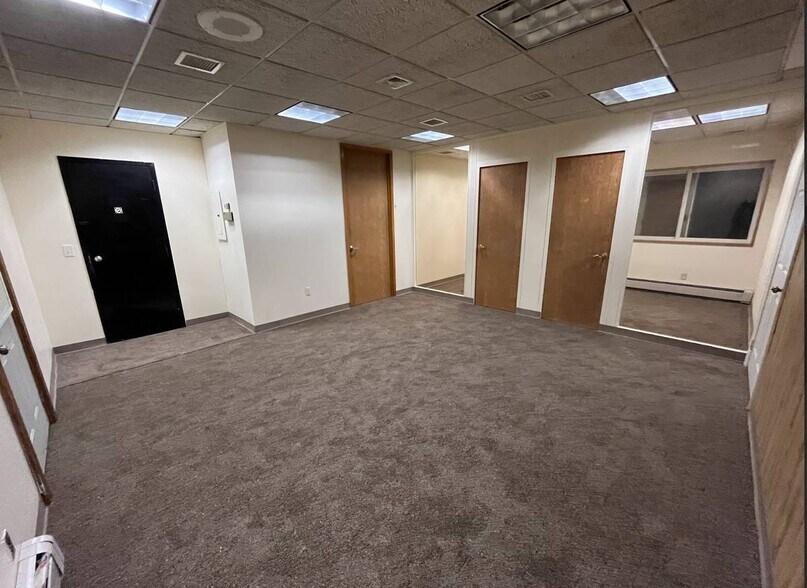 164 Route 311, Carmel, NY à louer - Photo principale – Image 2 sur 4