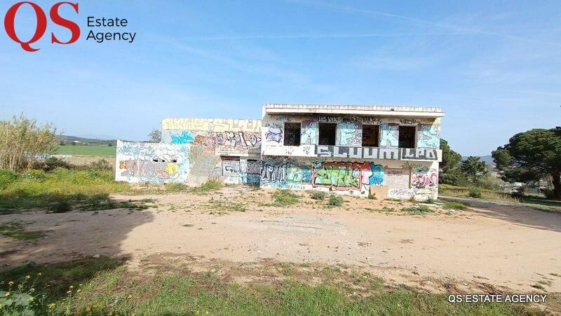 Local commercial dans Palafolls, Barcelona à vendre - Photo de l’immeuble – Image 1 sur 3