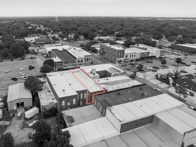 318 N Main St, Bonham, TX à vendre - Aérien – Image 3 sur 29