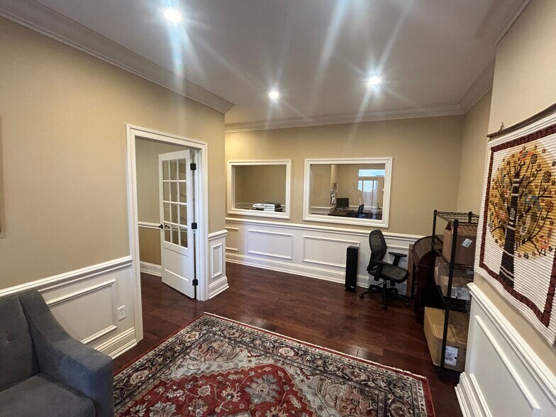 137 Commons Ct, Chadds Ford, PA à vendre - Photo de l’immeuble – Image 3 sur 3