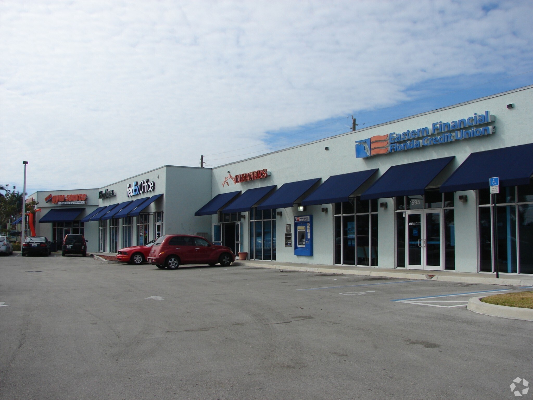 1579-1595 N Federal Hwy, Fort Lauderdale, FL à louer Photo de l’immeuble– Image 1 sur 6