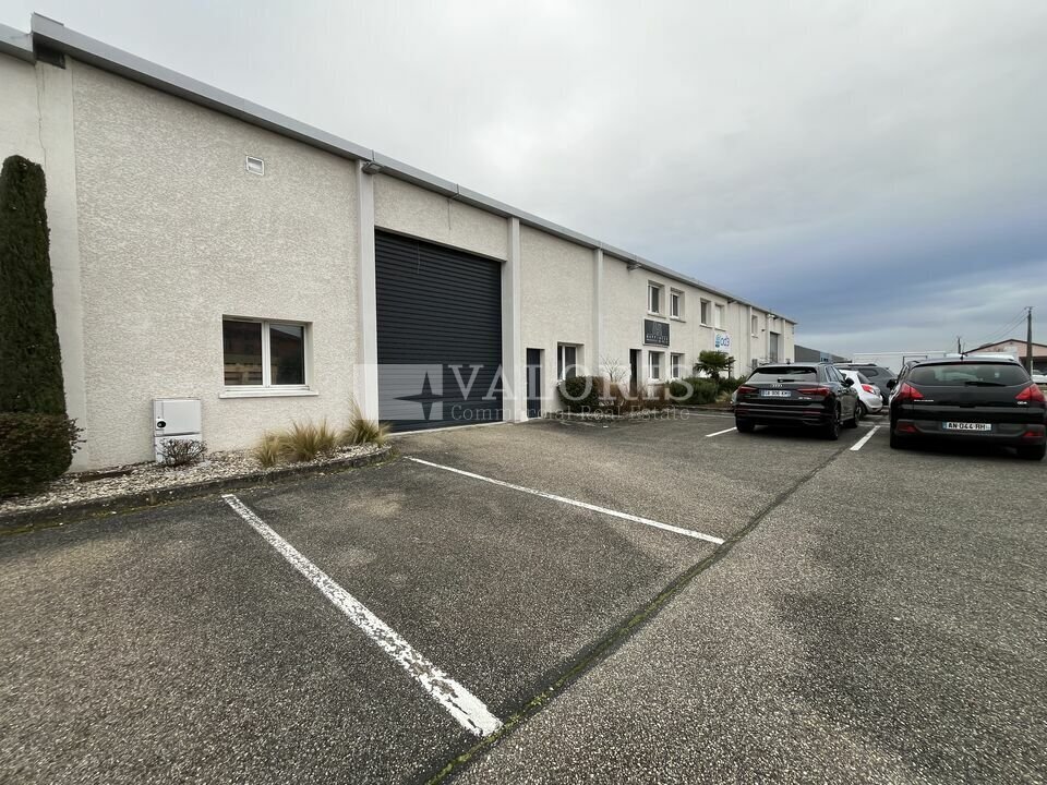 31 Rue Wilson, Décines-Charpieu à louer Photo de l’immeuble– Image 1 sur 8