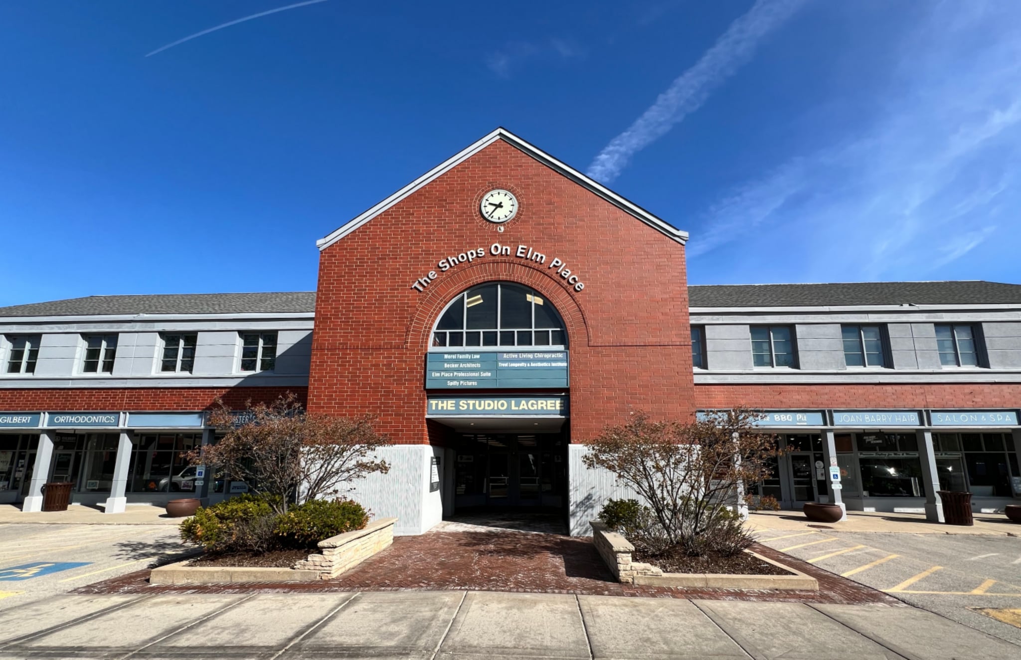 581-607 Elm Pl, Highland Park, IL à louer Photo de l’immeuble– Image 1 sur 9