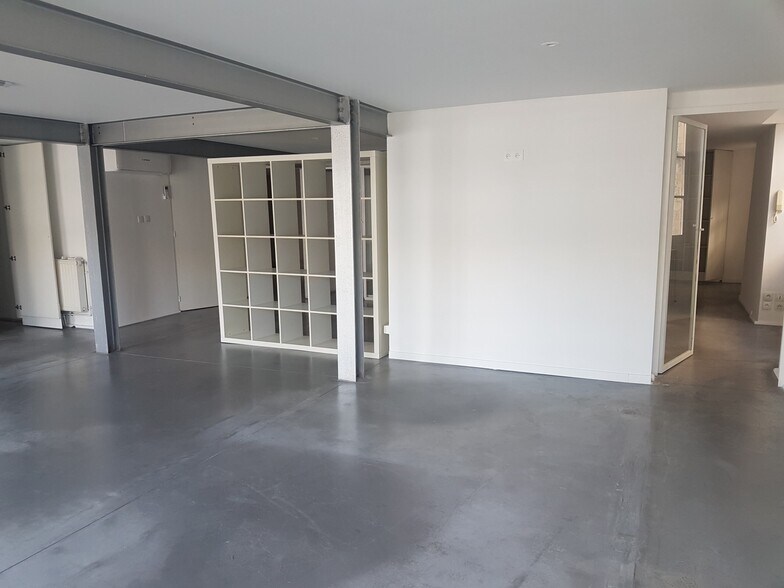 Bureau dans Bordeaux à louer - Photo de l’immeuble – Image 3 sur 6