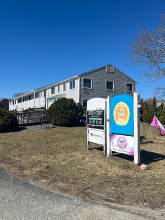 Plus de détails pour 254 Shore Rd, Buzzards Bay, MA - Bureau à vendre