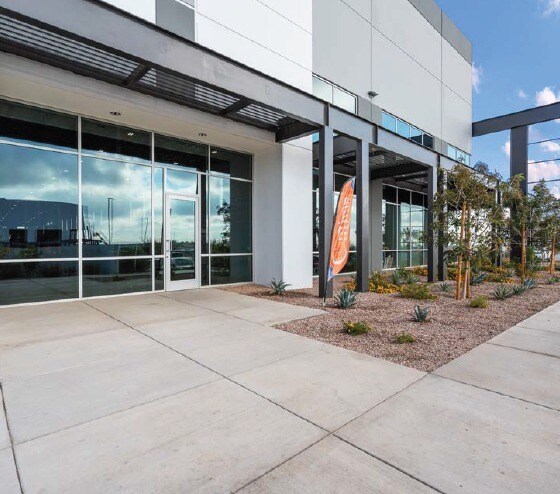 8900 N Sarival Ave, Waddell, AZ à louer - Photo de l’immeuble – Image 2 sur 9