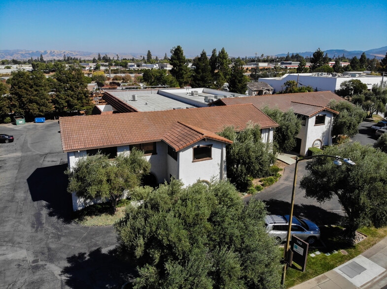 740 Camden Ave, Campbell, CA à louer - Aérien – Image 2 sur 6