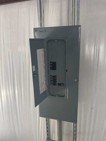 4535 SE 100th Pl, Belleview, FL à louer - Photo de l’immeuble – Image 3 sur 17