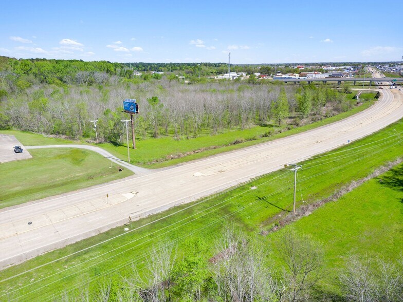 860 Bert Kouns Industrial Loop, Shreveport, LA à vendre - Photo de l’immeuble – Image 2 sur 4