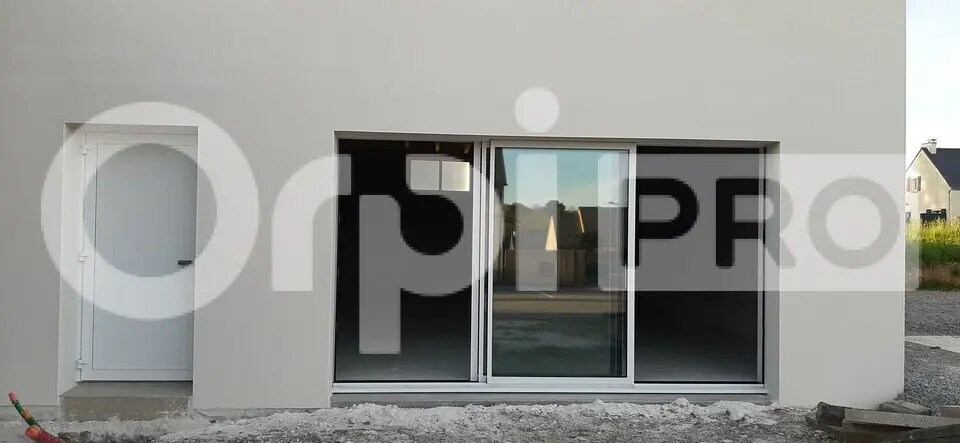 Local commercial dans Camoël à louer Photo de l’immeuble– Image 1 sur 5