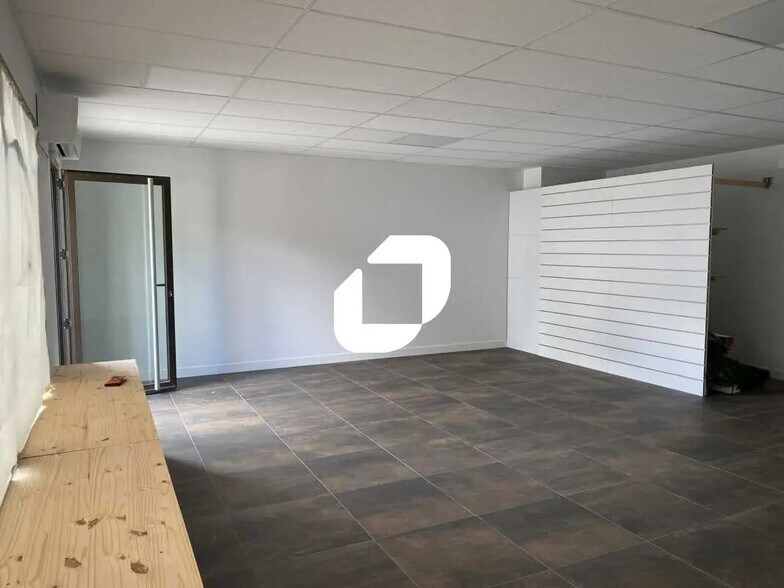 Local commercial dans Léognan à louer - Photo de l’immeuble – Image 2 sur 10