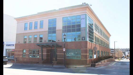 912 Thayer Ave, Silver Spring, MD à louer Photo de l’immeuble– Image 1 sur 7