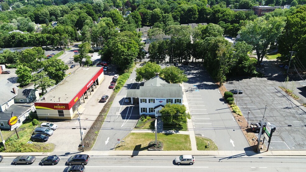 223 E Main St, Marlborough, MA à vendre - Photo de l’immeuble – Image 2 sur 13