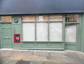 37 Grays Inn Rd, London LND - Immobilier d'entreprise