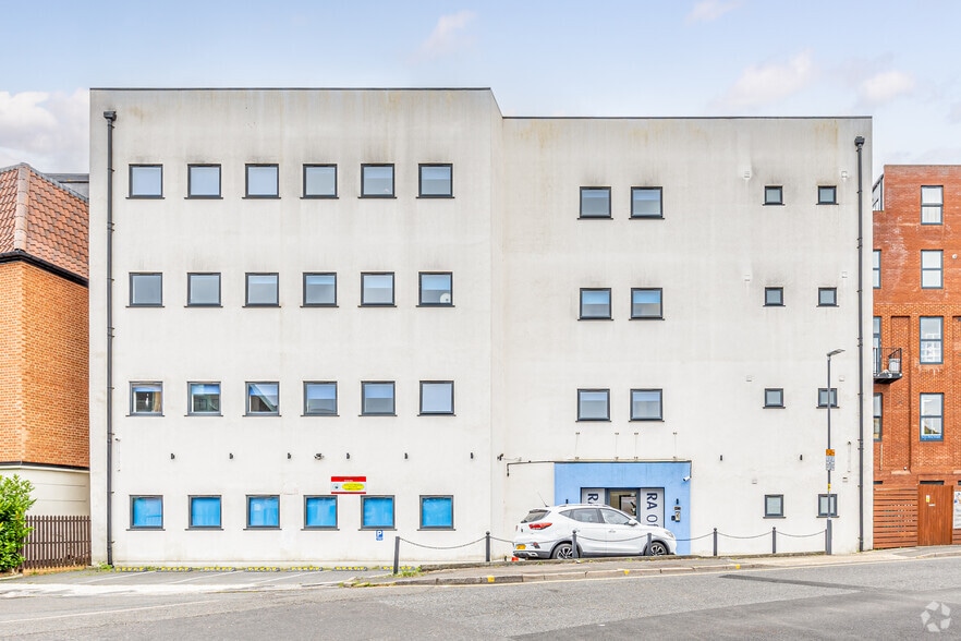 1 Marlborough Hl, Harrow à louer - Photo principale – Image 1 sur 4