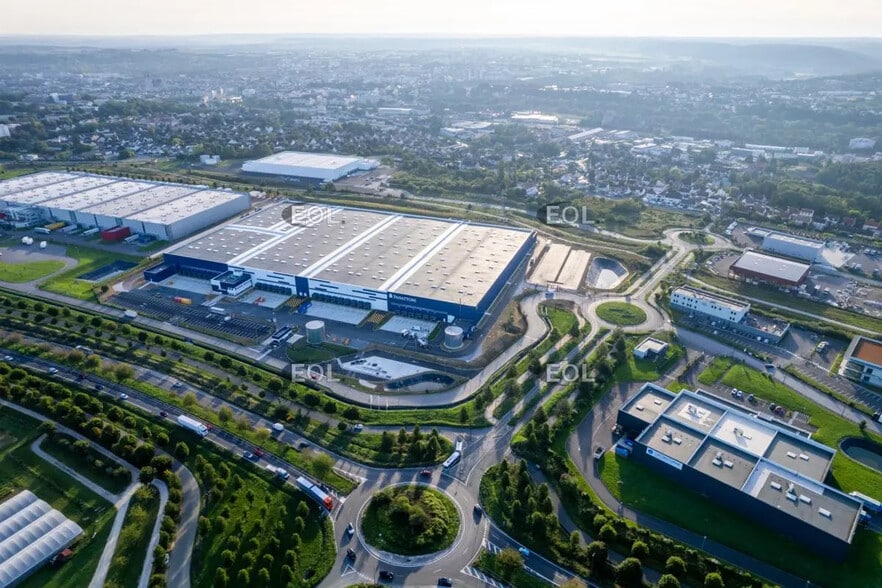 Industriel/Logistique dans Meaux à louer - Photo de l’immeuble – Image 2 sur 7