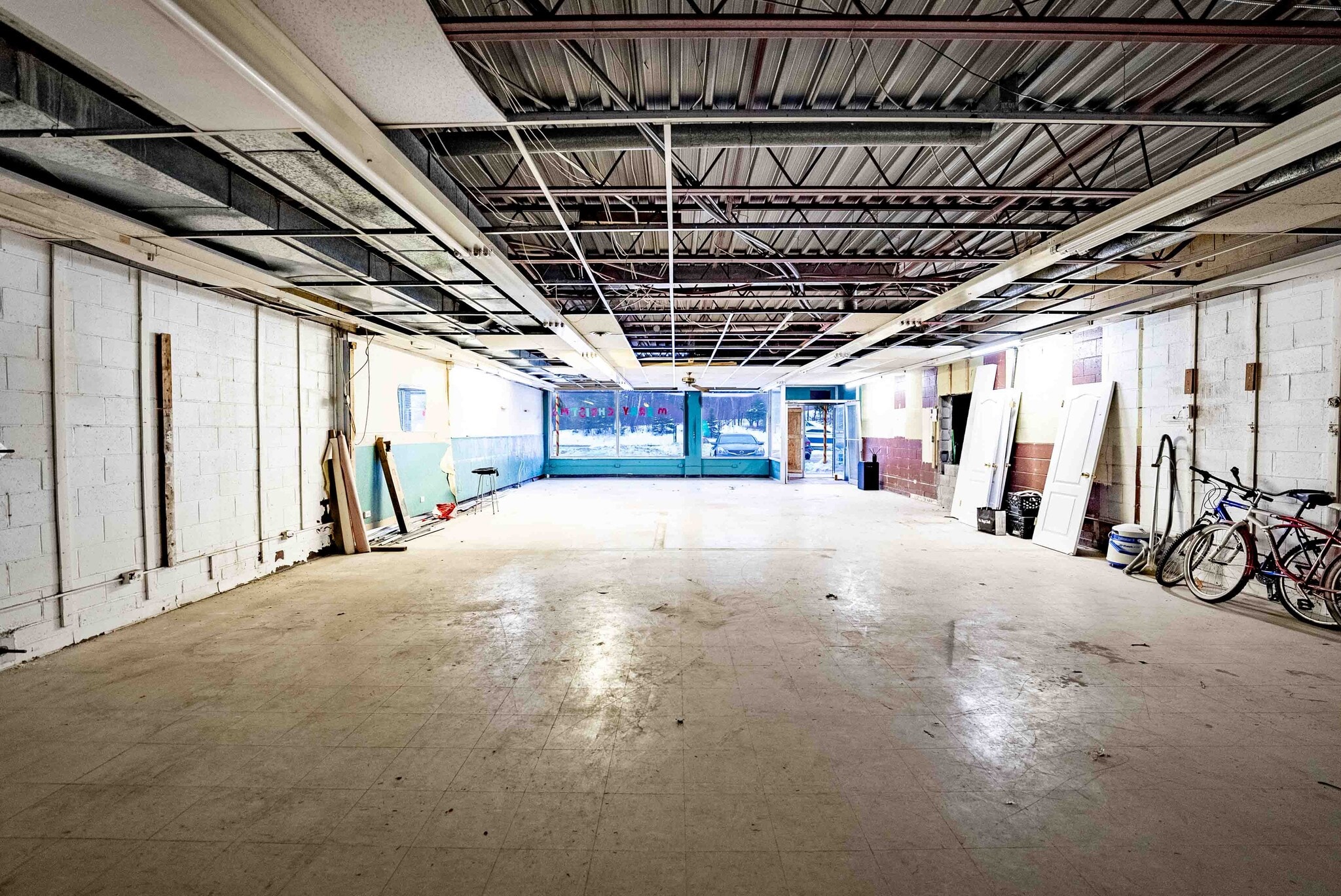 168 Regional Rd 8, Onaping, ON à louer Photo intérieure– Image 1 sur 5