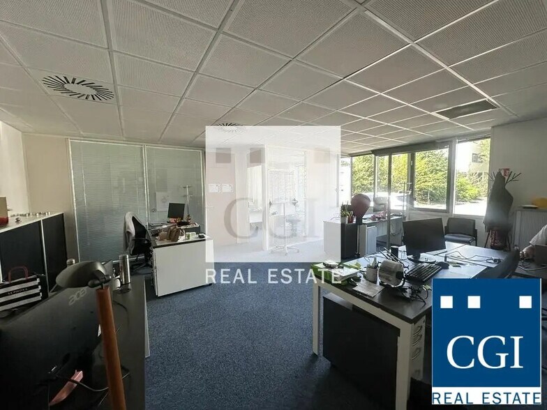 Bureau dans Eybens à louer - Photo de l’immeuble – Image 1 sur 10