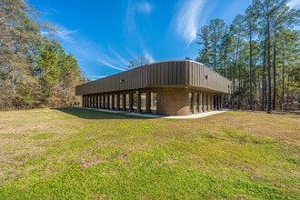 105 Lamplight Cir, Summerville, SC à vendre Photo de l’immeuble– Image 1 sur 15