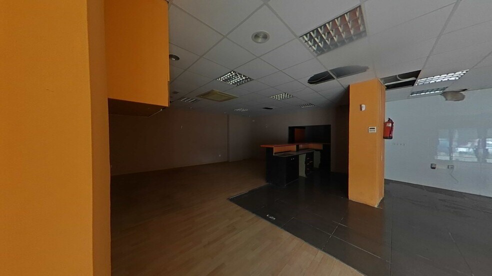 View Photo