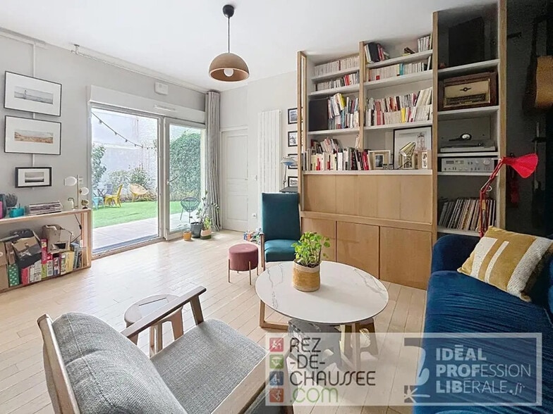 Bureau dans Paris à vendre - Photo de l’immeuble – Image 2 sur 18