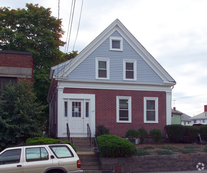 57 Coddington St, Quincy, MA à louer - Photo de l’immeuble – Image 2 sur 3