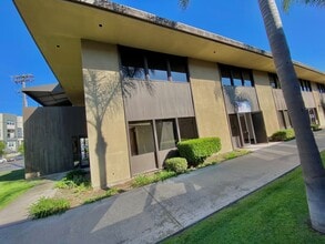 10405 San Diego Mission Rd, San Diego, CA à louer Photo intérieure– Image 2 sur 19