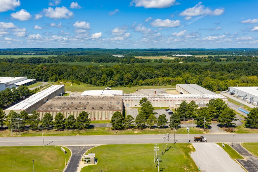 1300 Industrial Park Dr, Tuscaloosa, AL à vendre - Photo de l’immeuble – Image 2 sur 3