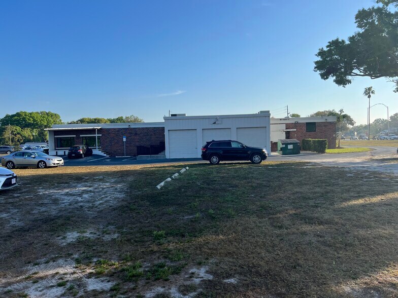 3600 N 75th Ter, Pinellas Park, FL à louer - Photo principale – Image 2 sur 18