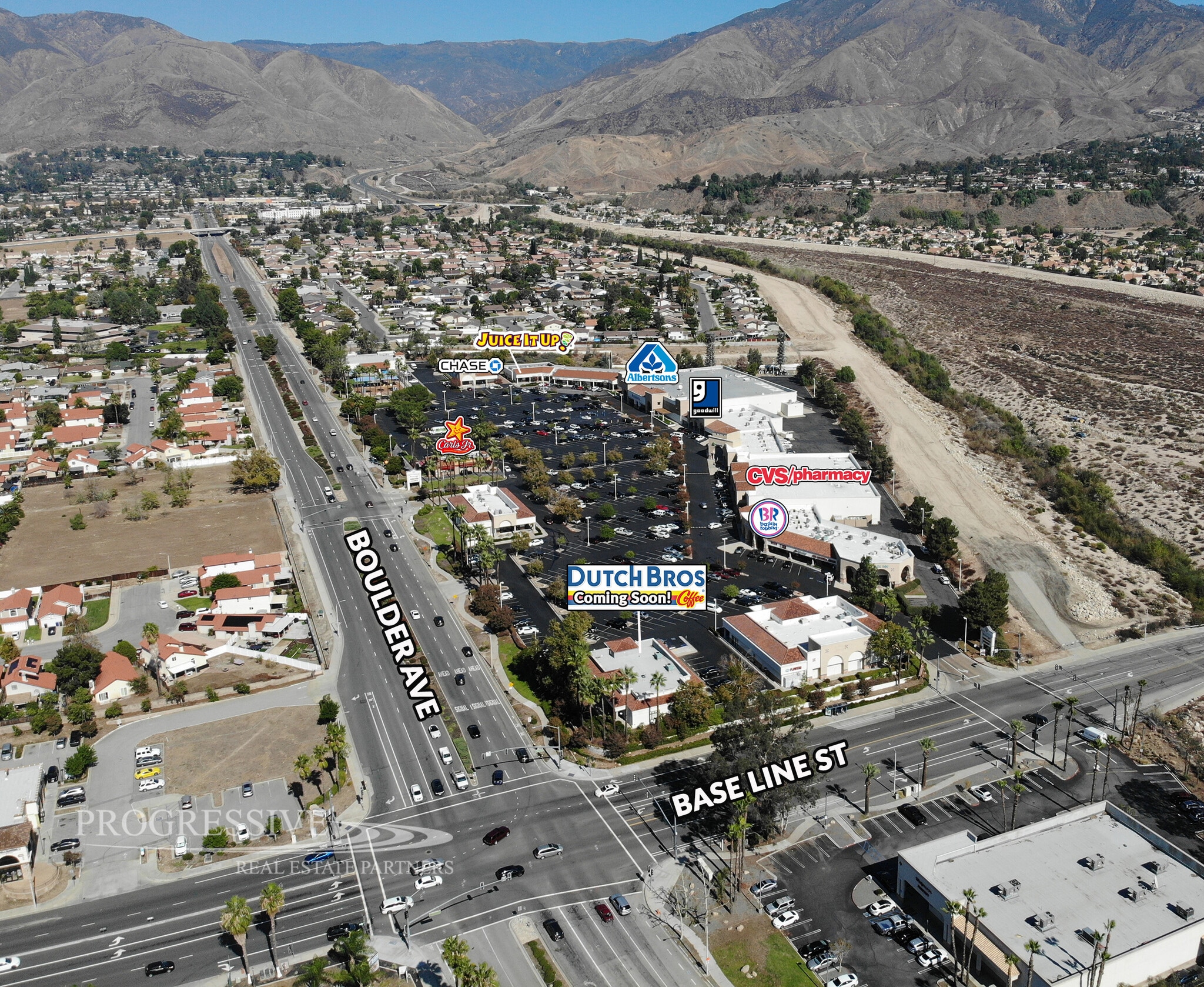 7197-7259 Boulder Ave, Highland, CA à louer Photo principale– Image 1 sur 11