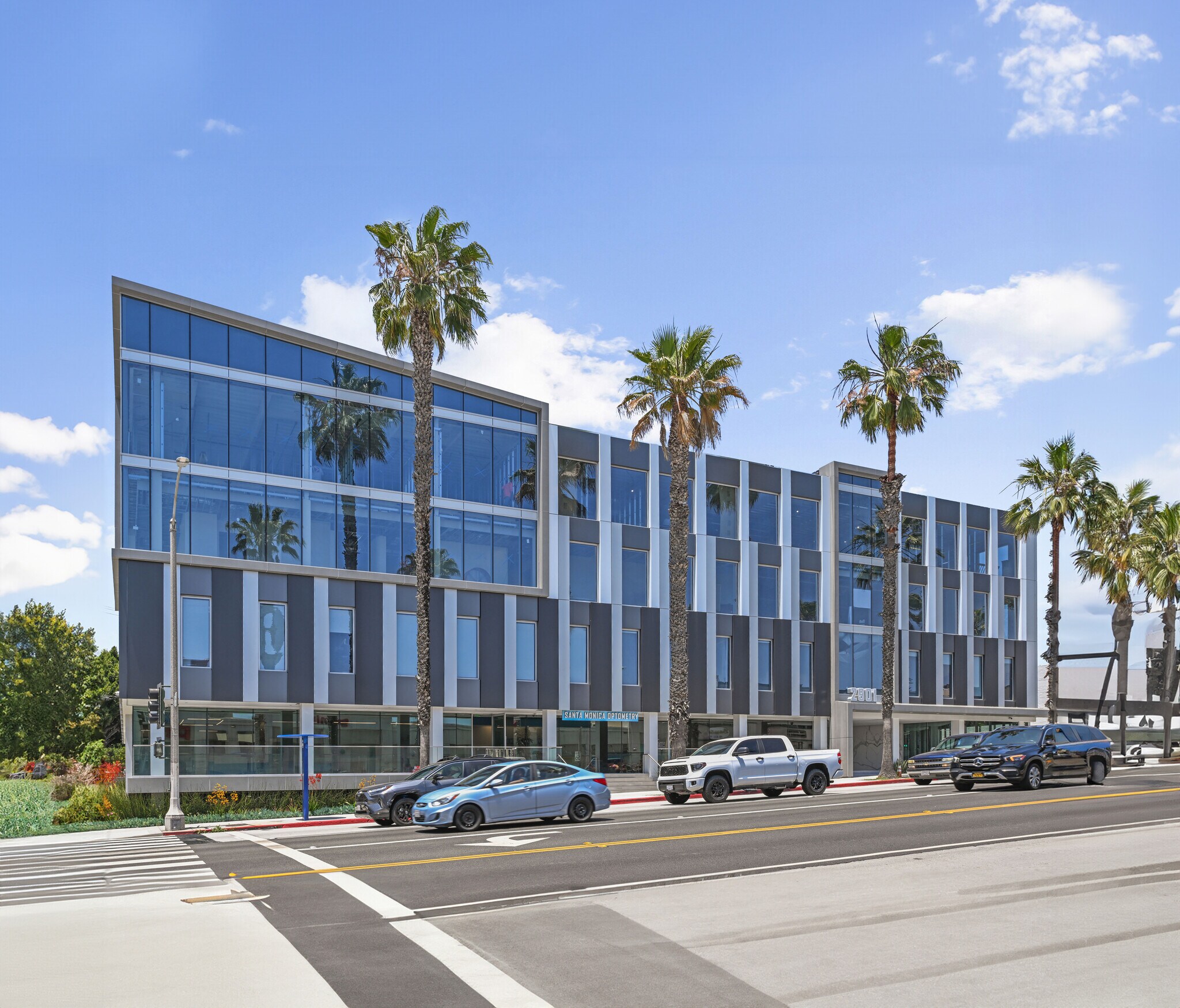 2901 Wilshire Blvd, Santa Monica, CA à louer Photo principale– Image 1 sur 7