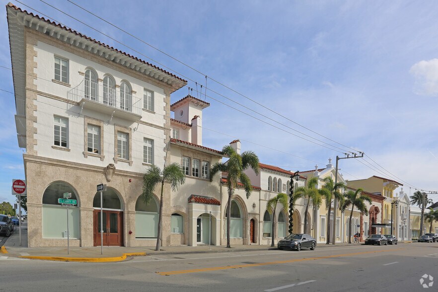 239 S County Rd, Palm Beach, FL à louer - Photo principale – Image 1 sur 13