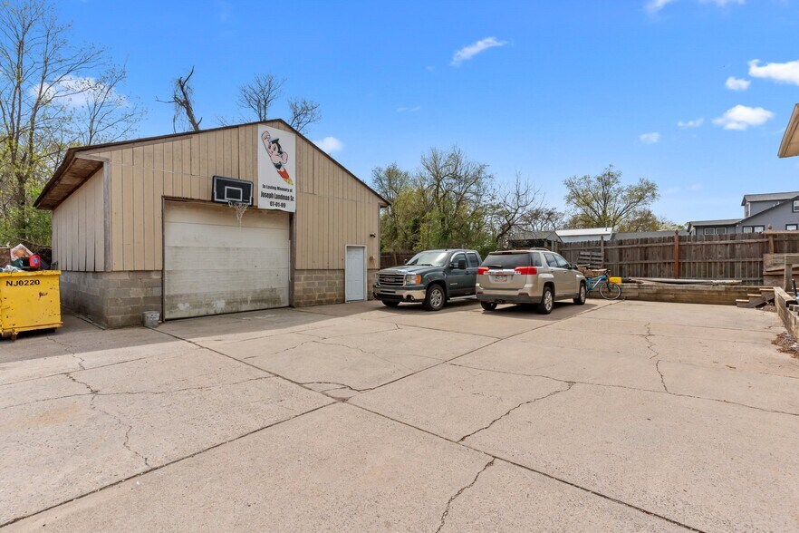 670 Lincoln Hwy, Fairless Hills, PA à vendre - Photo de l’immeuble – Image 2 sur 4