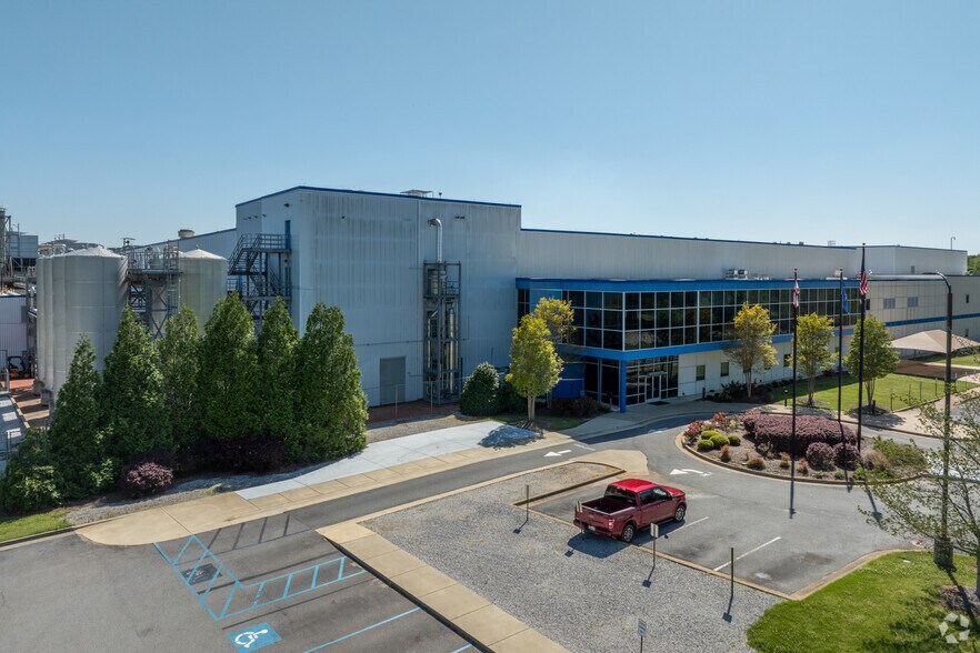 1101 Jeter Ave, Opelika, AL à vendre - Photo de l’immeuble – Image 2 sur 15