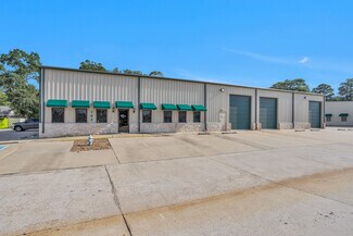 Plus de détails pour 2418 N Frazier, Conroe, TX - Industriel/Logistique à louer