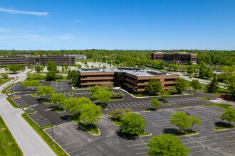 9960 Corporate Campus Dr, Louisville, KY - Vue aérienne vue de carte
