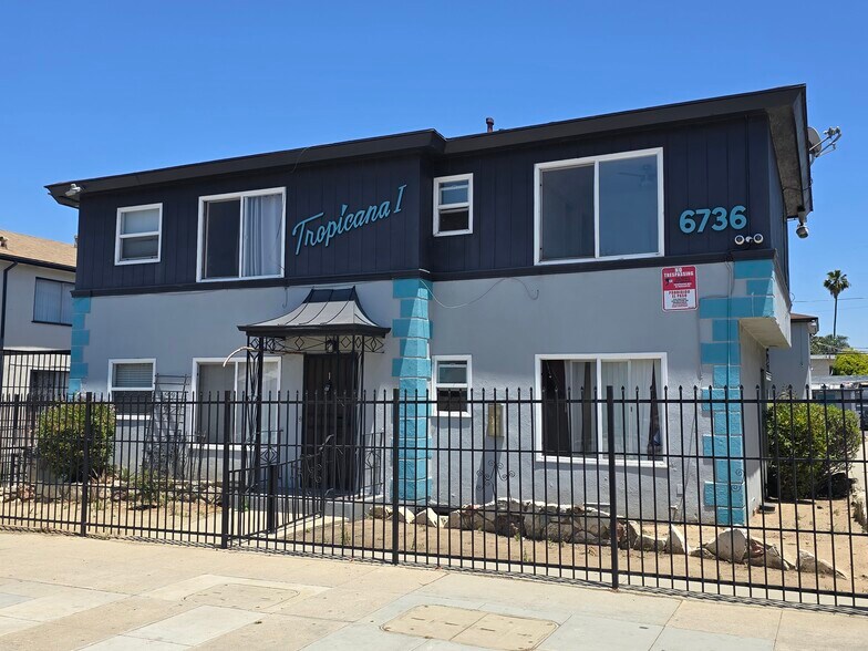 6736-6800 West Blvd, Los Angeles, CA à vendre - Photo de l’immeuble – Image 3 sur 7