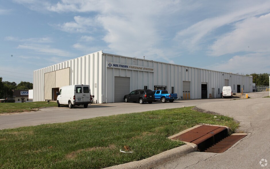 3040-3054 S 44th St, Kansas City, KS à louer - Photo de l’immeuble – Image 3 sur 3