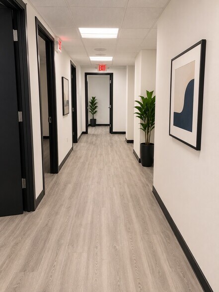 230 S Dixie Hwy, Hallandale Beach, FL à louer - Photo intérieure – Image 3 sur 7