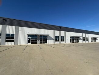Plus de détails pour 4615 N Cypress St, Bel Aire, KS - Industriel/Logistique à louer