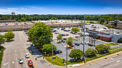 102-400 Westwood Shopping Ctr, Fayetteville, NC - VUE AÉRIENNE  vue de carte - Image1