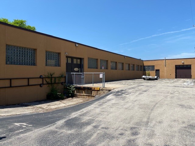 3860 N Palmer St, Milwaukee, WI à vendre - Photo de l’immeuble – Image 3 sur 20