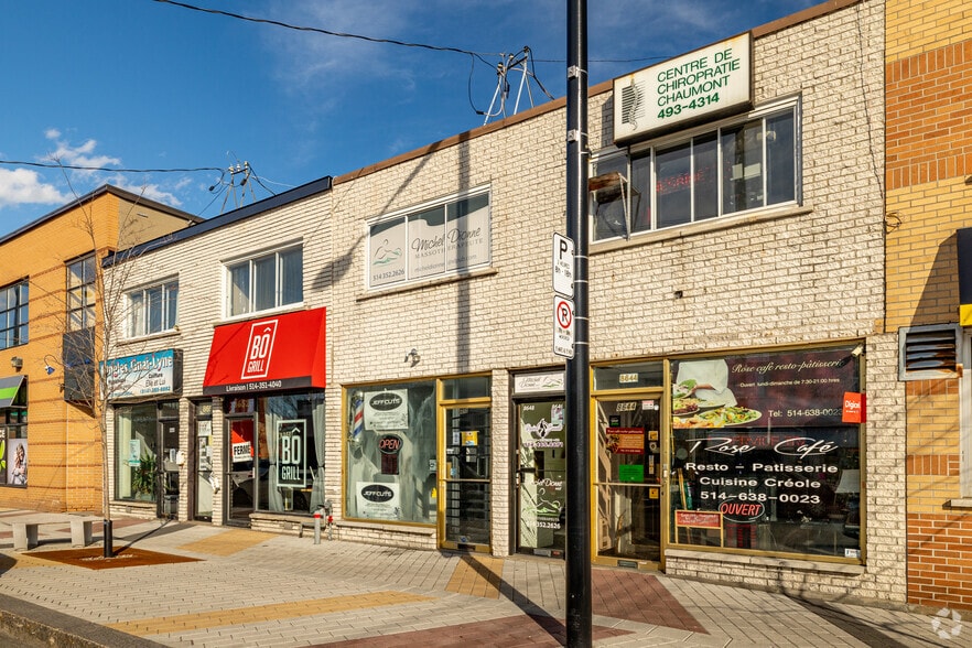 8654-8656 Av De Chaumont, Montréal, QC à louer - Photo principale – Image 1 sur 5