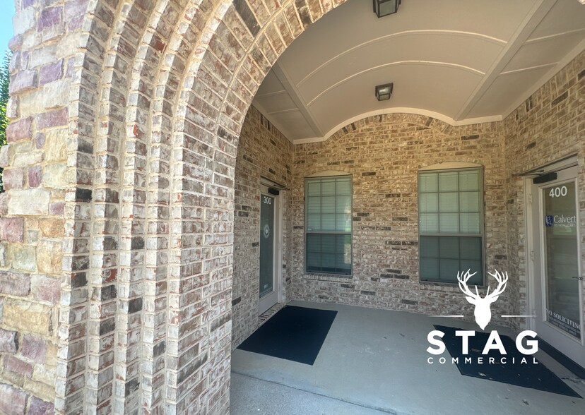 2301 Olympia Dr, Flower Mound, TX à louer - Photo de l’immeuble – Image 2 sur 12