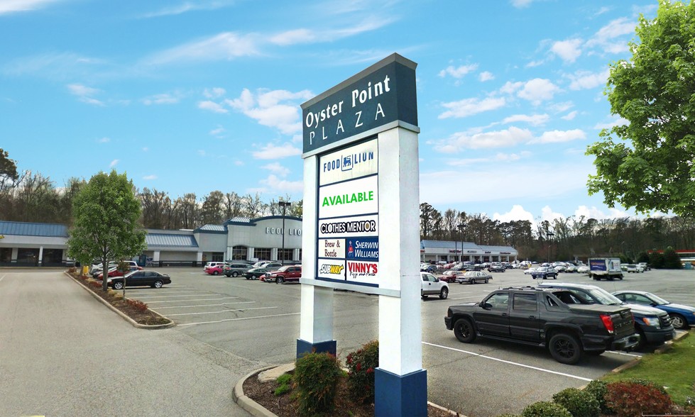 300-330 Oyster Point Rd, Newport News, VA à louer - Photo de l’immeuble – Image 3 sur 11