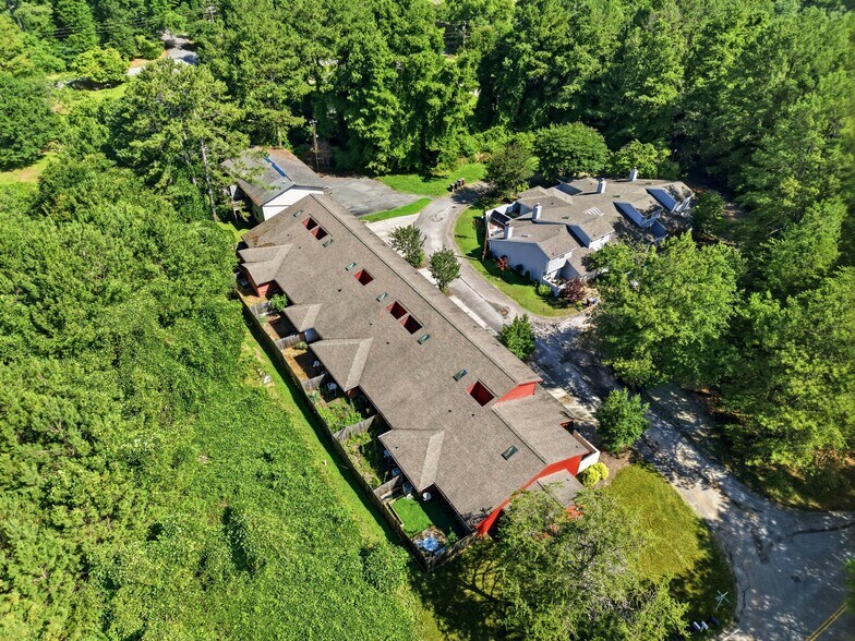 115 Villa Pines Cir, Pendleton, SC à vendre - Photo de l’immeuble – Image 3 sur 13
