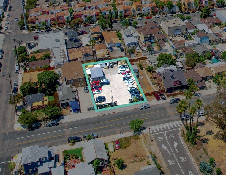 2075 National Ave, San Diego, CA à vendre - Photo de l’immeuble – Image 2 sur 6