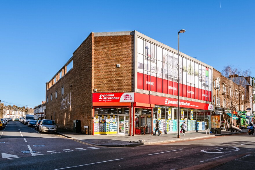 832-836 High Rd, Londres à louer - Photo de l’immeuble – Image 1 sur 12
