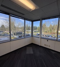 33600 6th Ave S, Federal Way, WA à louer Photo intérieure– Image 2 sur 6