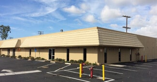 Plus de détails pour 18231-18259 Mount Baldy Cir, Fountain Valley, CA - Industriel/Logistique à louer